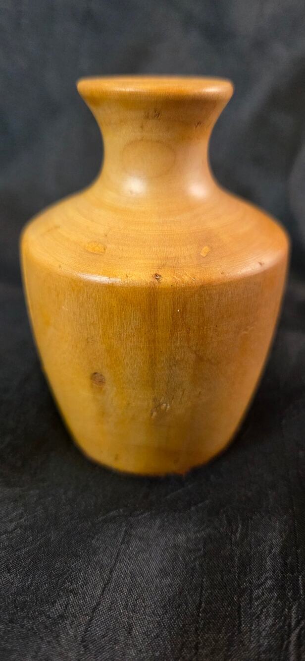 Small 3 1/2" Wooden Vase